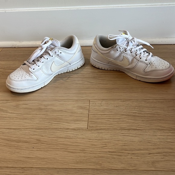 Nike dunk low - special limited edition Valentine’s Day 2023 - Picture 5 of 10